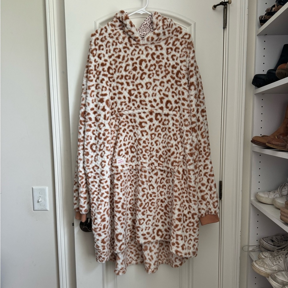 Simply Southern Hooded Blanket Dress Pullover
